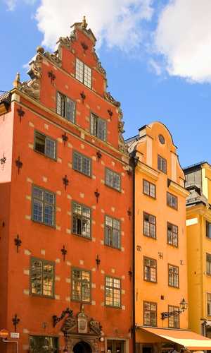 Забронируйте обзорную автобусную экскурсию hop-on hop-off в Стокгольме, Швеция – Официальные билеты, настраиваемые маршруты и бесплатная отмена в 2026 году